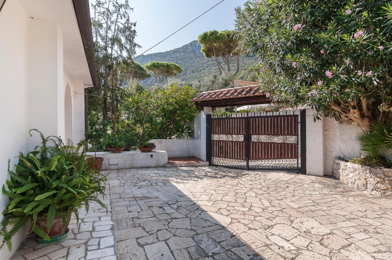 La Bouganville San Felice Circeo Exterior foto